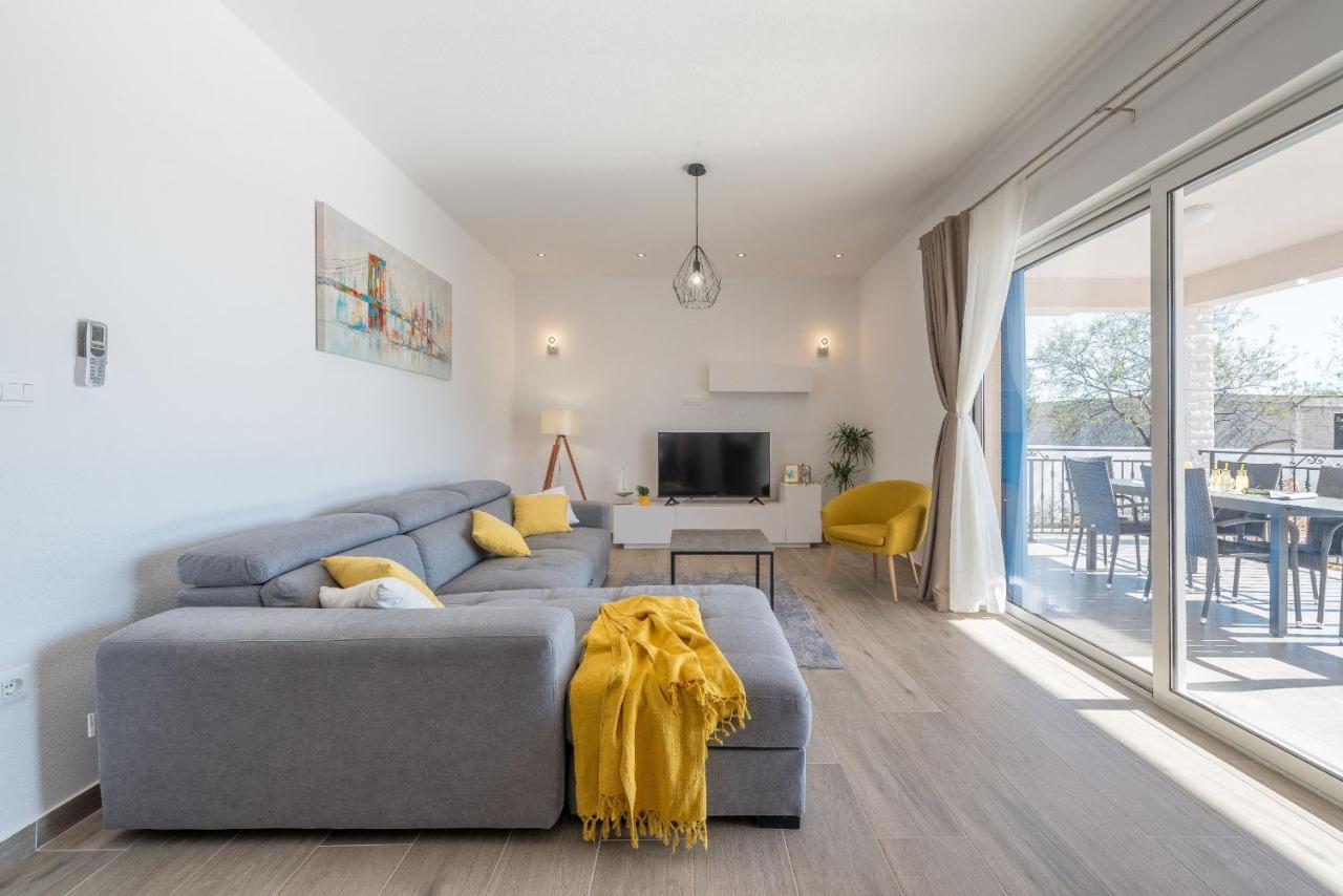 Villa Tara Zadarvillas Tinj Extérieur photo