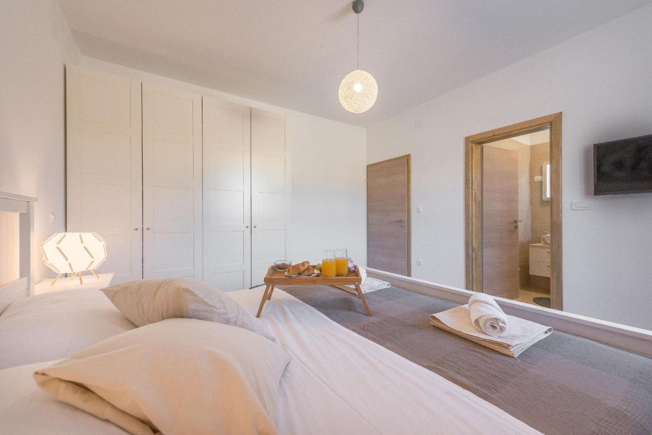 Villa Tara Zadarvillas Tinj Extérieur photo
