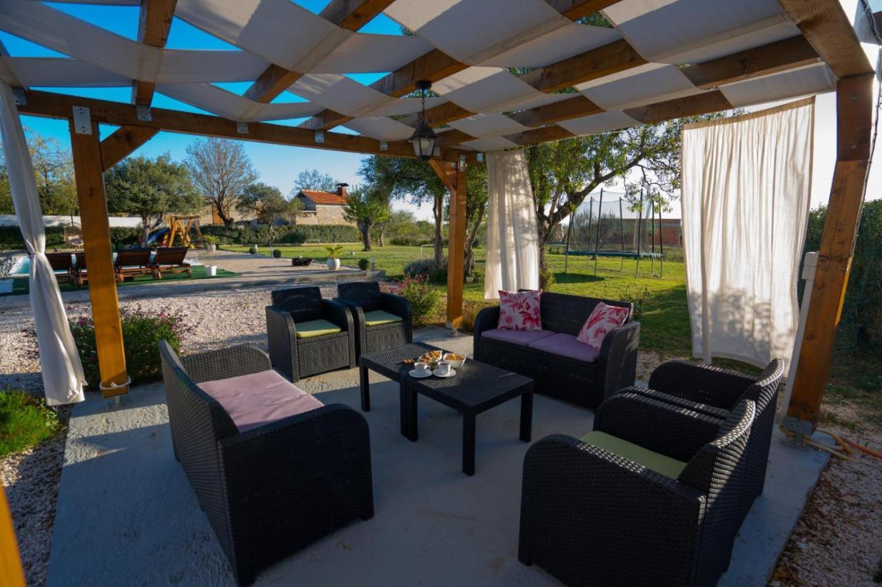 Villa Tara Zadarvillas Tinj Extérieur photo