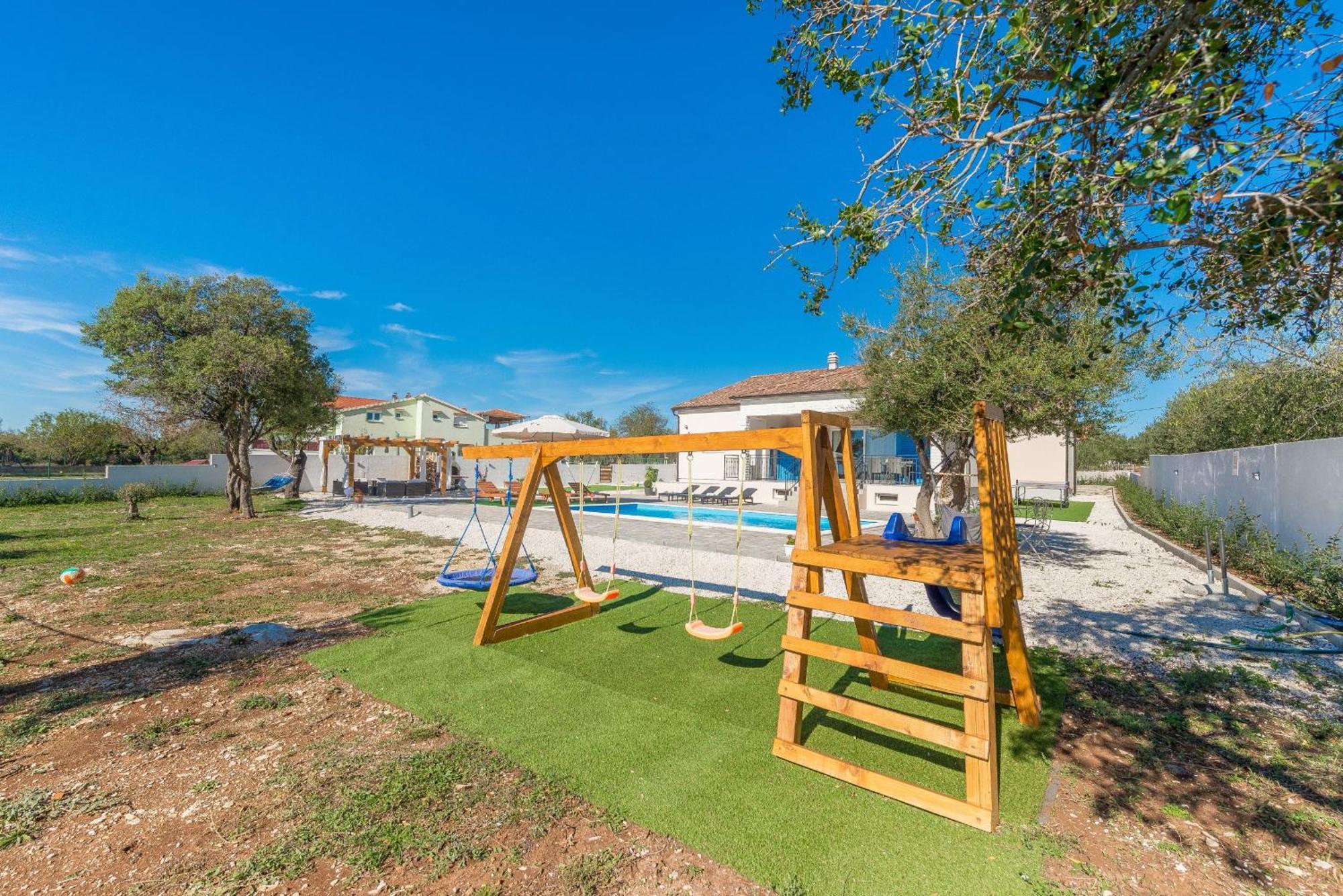 Villa Tara Zadarvillas Tinj Extérieur photo